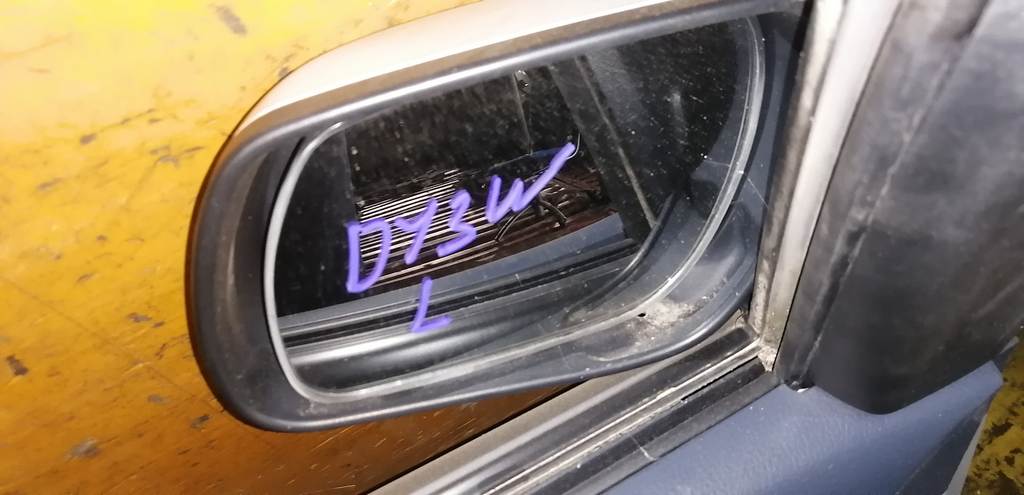 зеркало Mazda Demio