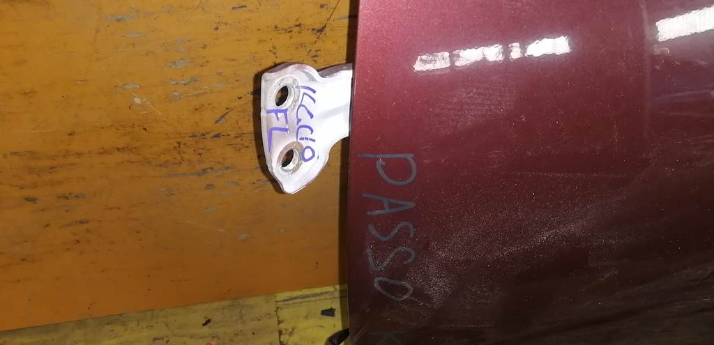 дверь Toyota Passo