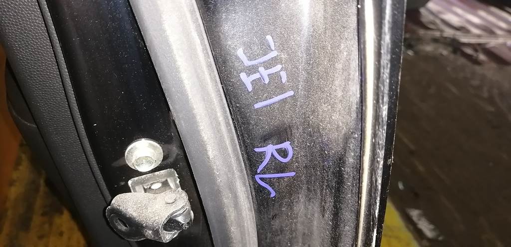 дверь Honda Zest