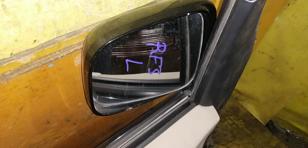 зеркало Honda Stepwgn