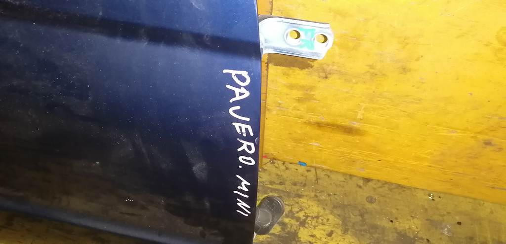 дверь Mitsubishi Pajero Mini