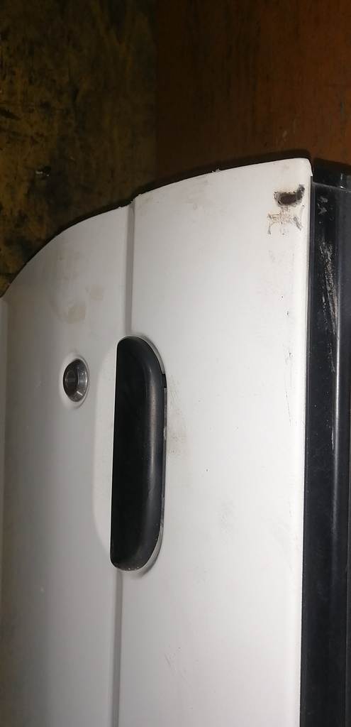 дверь Mitsubishi Pajero Mini