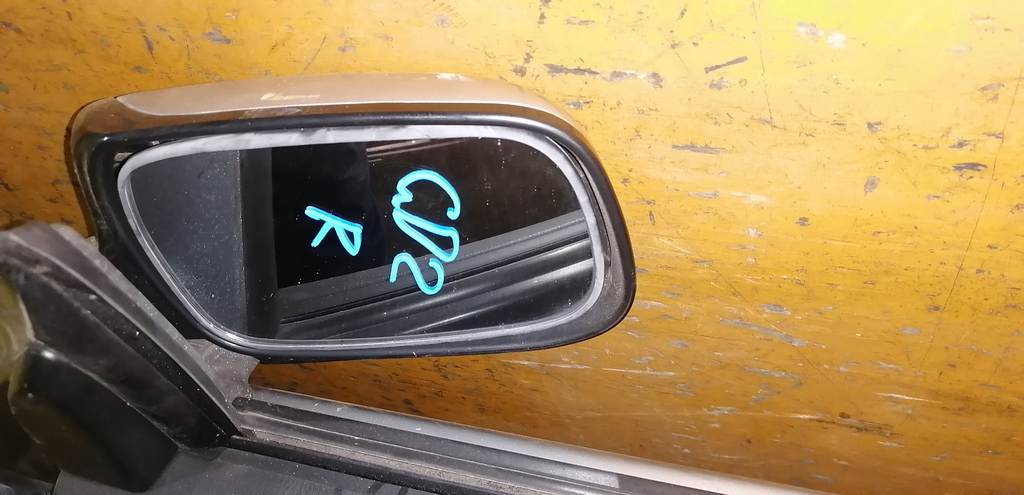 зеркало Subaru Impreza