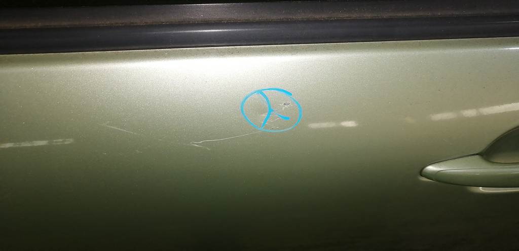 дверь Toyota Sienta