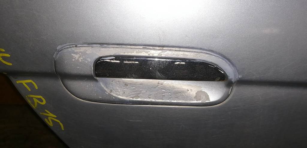 дверь Nissan Sunny