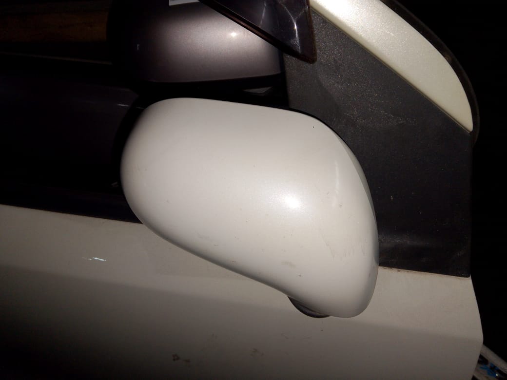 зеркало Nissan Note
