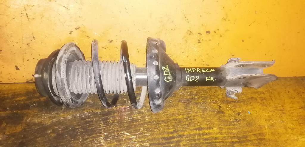 стойка Subaru Impreza