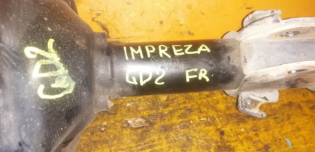 стойка Subaru Impreza
