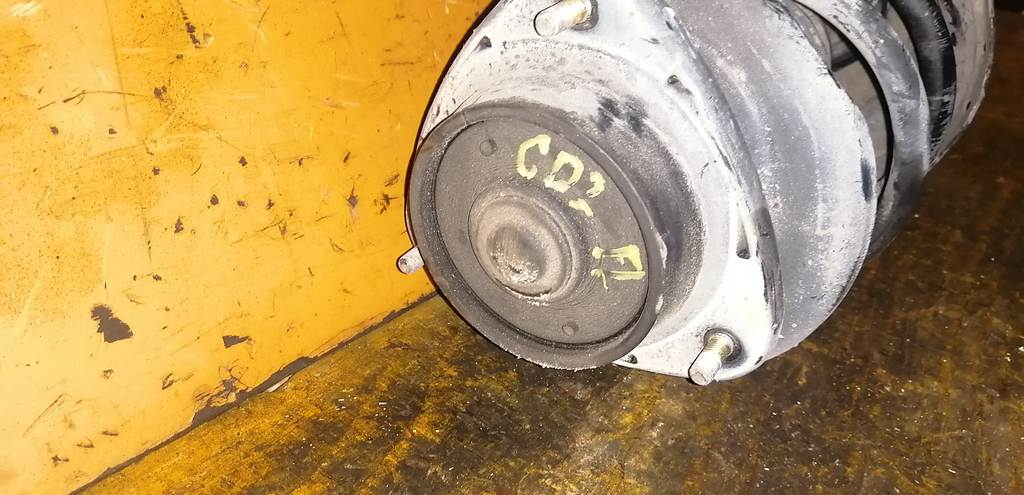 стойка Subaru Impreza
