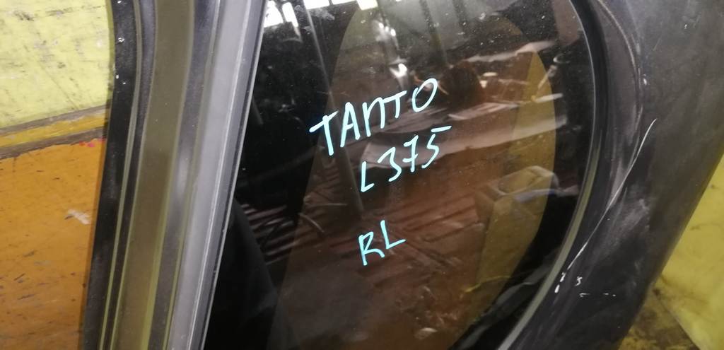 крыло Daihatsu Tanto