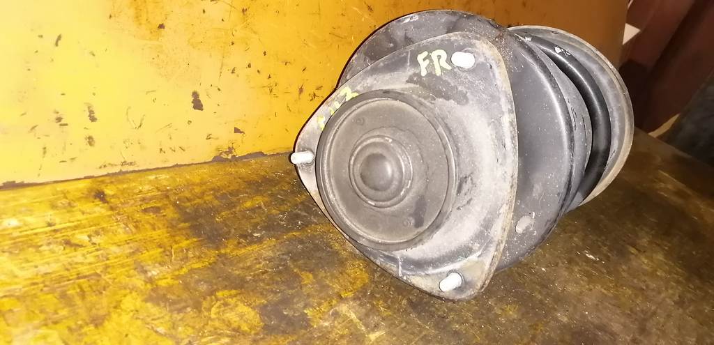 стойка Subaru Impreza