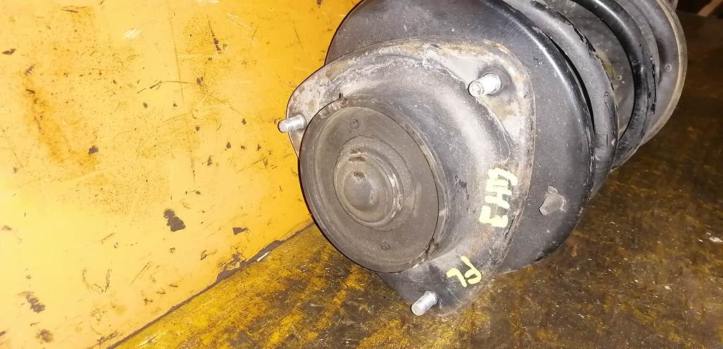стойка Subaru Impreza