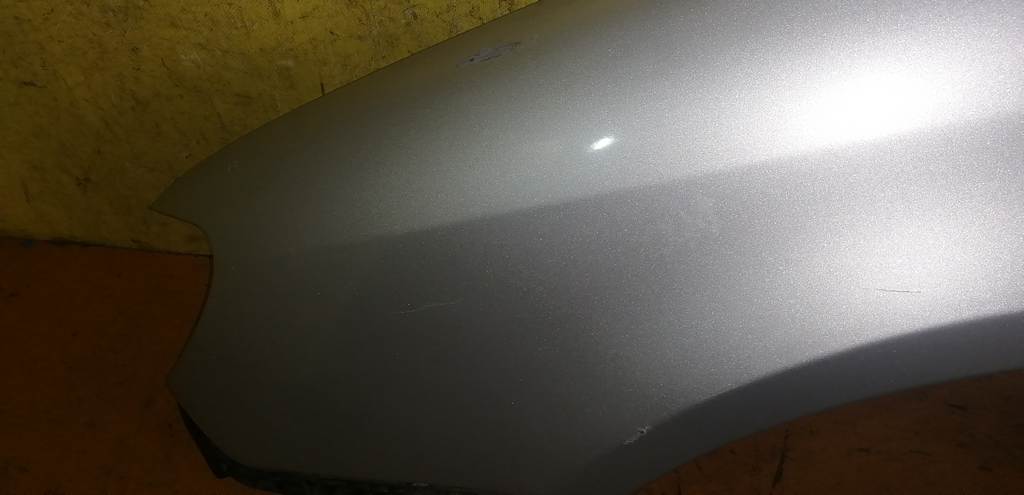 крыло Subaru Impreza