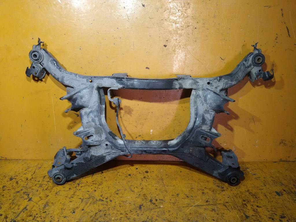 балка Subaru Impreza