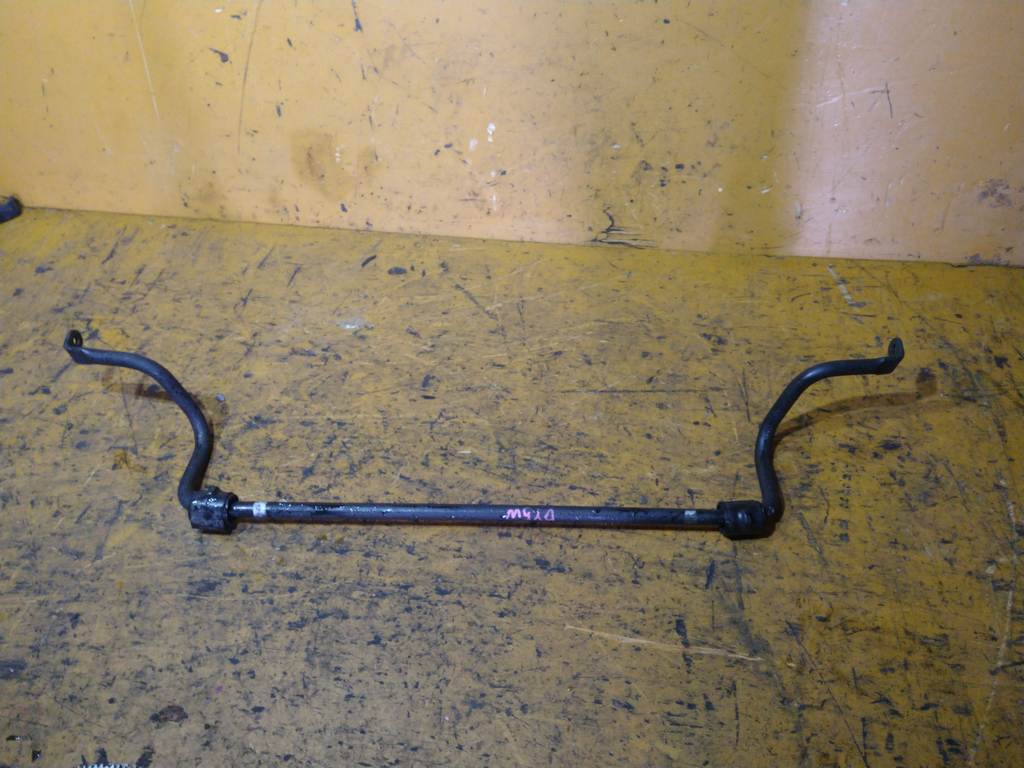 стабилизатор Mazda Demio