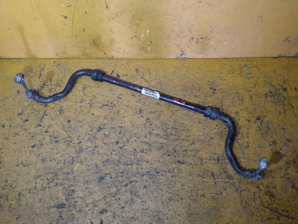 стабилизатор Volkswagen Touareg