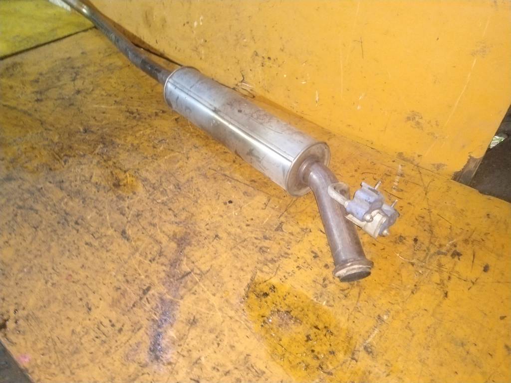 глушитель Peugeot 308