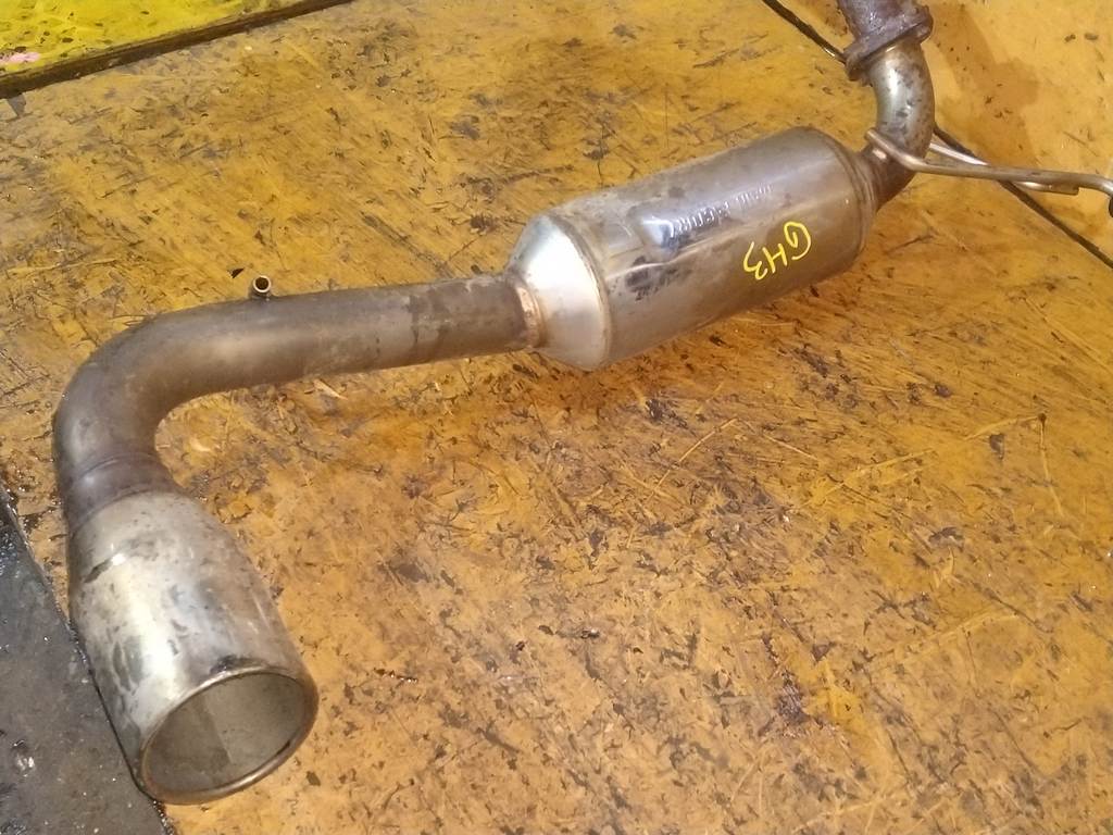 глушитель Subaru Impreza