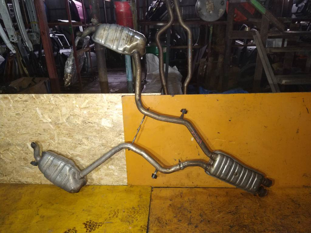 глушитель Mercedes-Benz E-Class