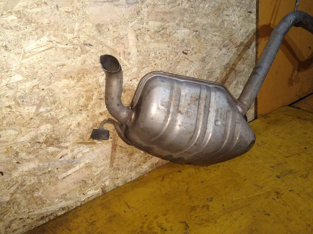 глушитель Mercedes-Benz E-Class