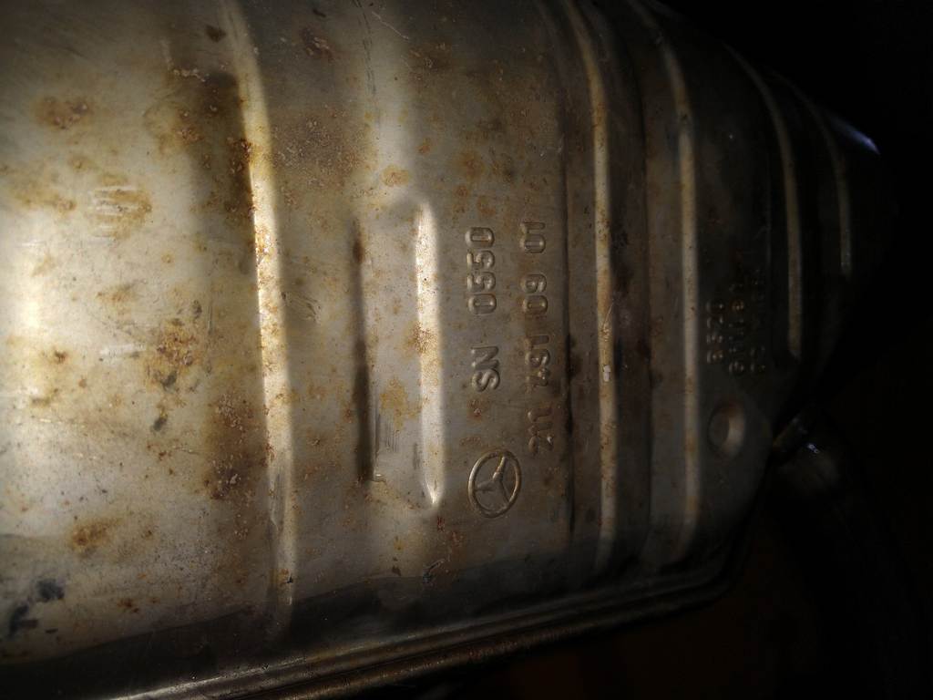 глушитель Mercedes-Benz E-Class