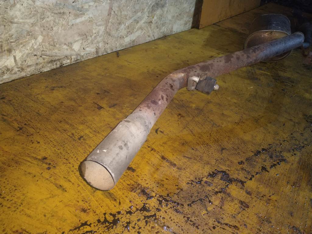 глушитель Mazda Axela