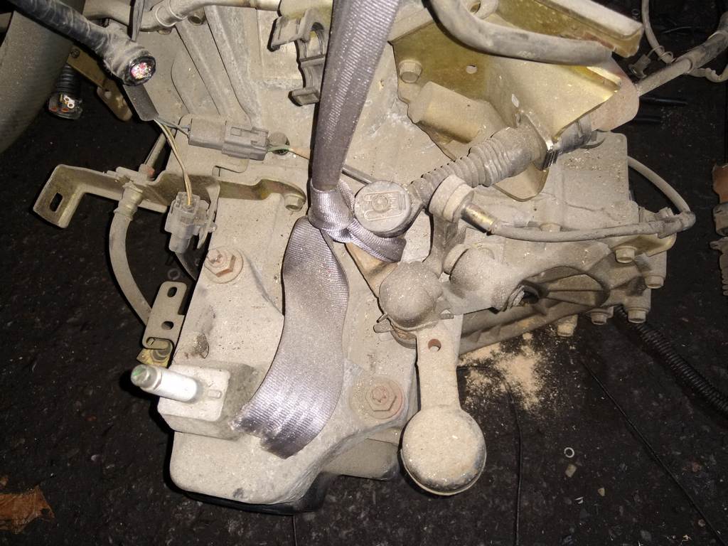 МКПП Mazda Demio