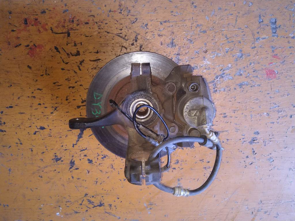 ступица Mazda Demio