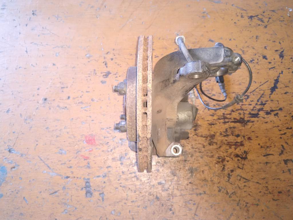 ступица Mazda Demio