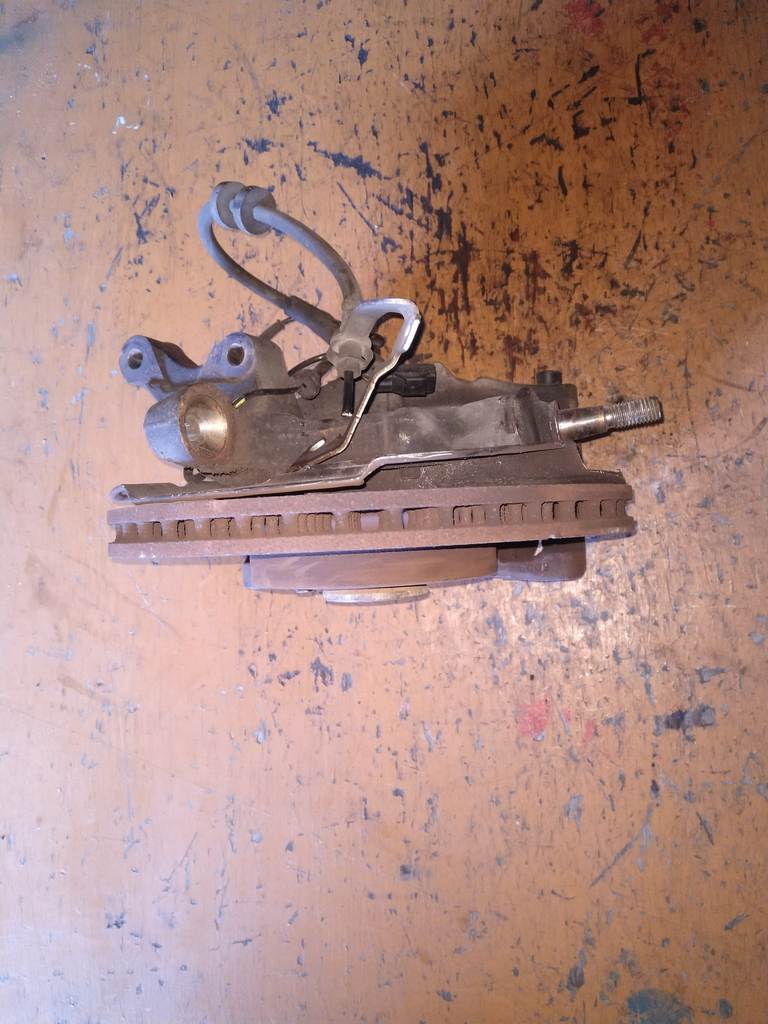 ступица Volvo XC90