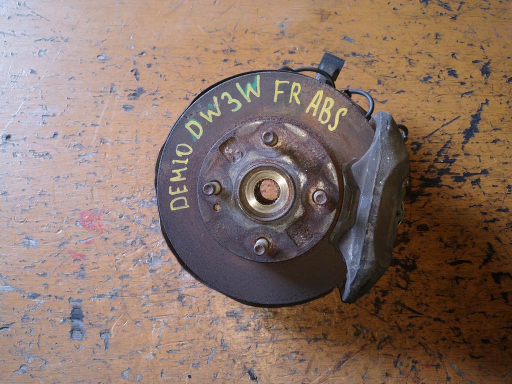 ступица Mazda Demio