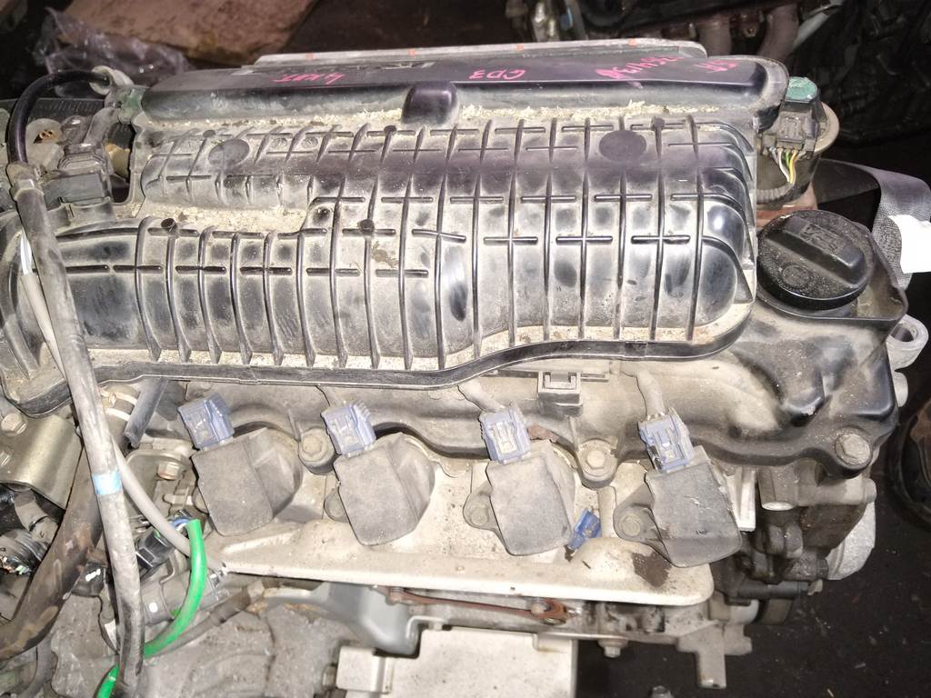 двигатель Honda Freed Spike