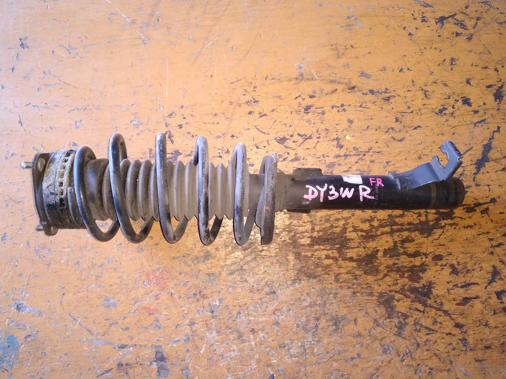 стойка Mazda Demio