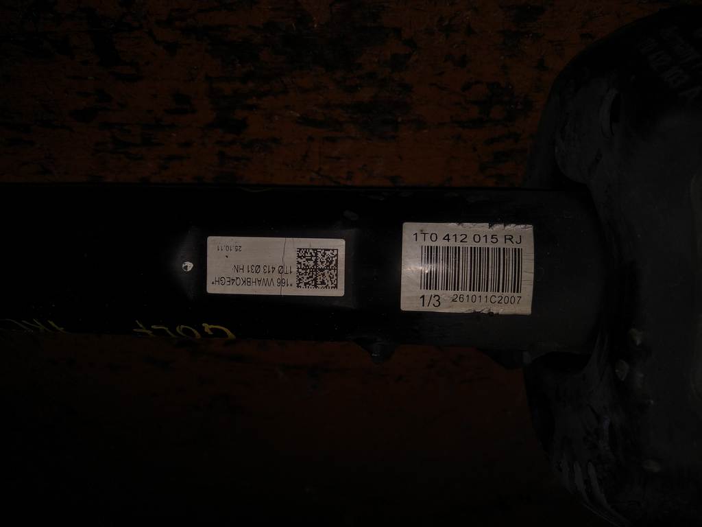 стойка Volkswagen Golf