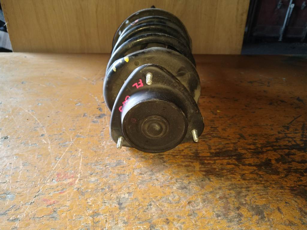 стойка Subaru Forester