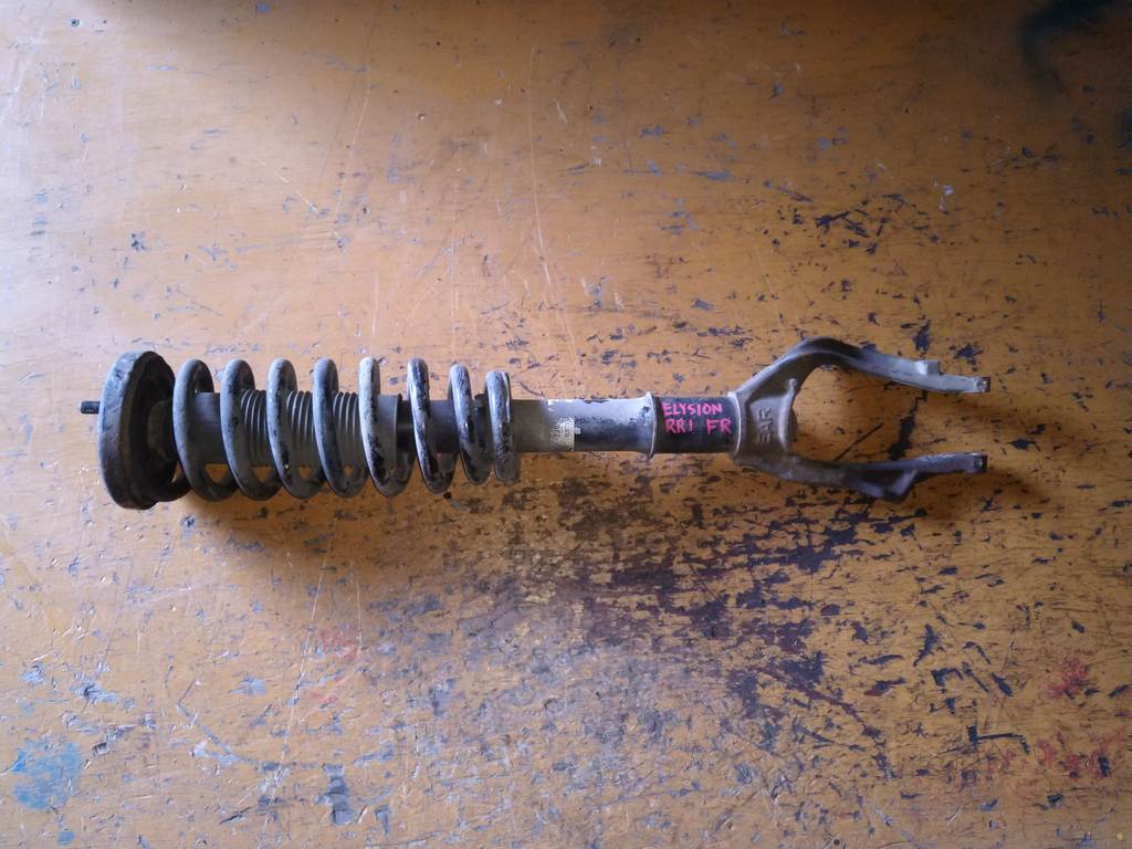 стойка Honda Elysion