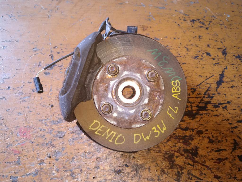 ступица Mazda Demio