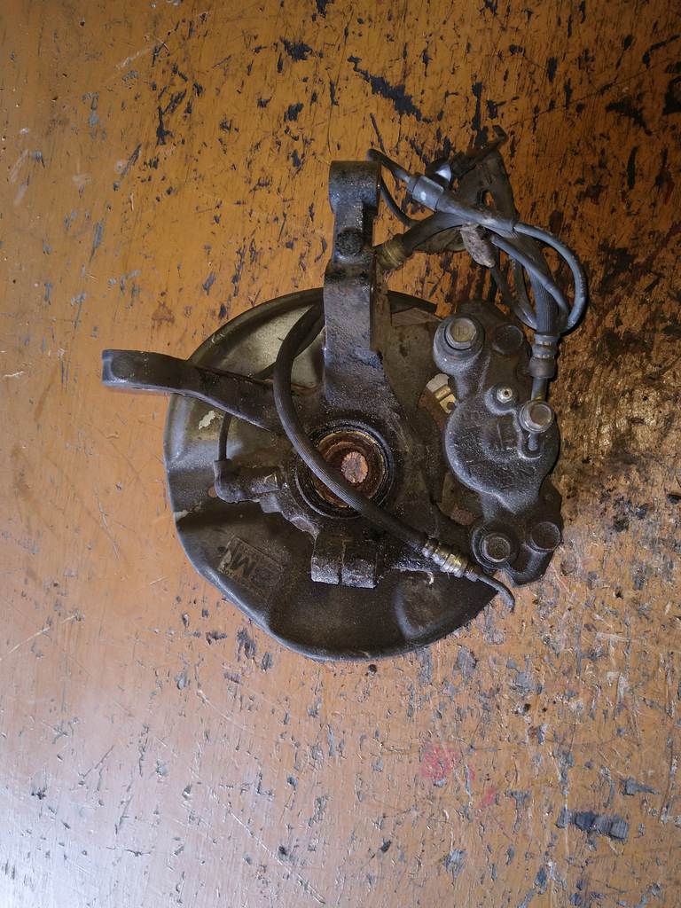 ступица Mazda Demio