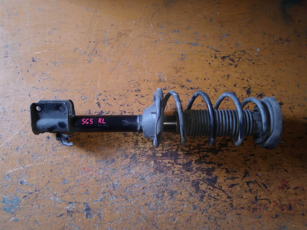 стойка Subaru Forester