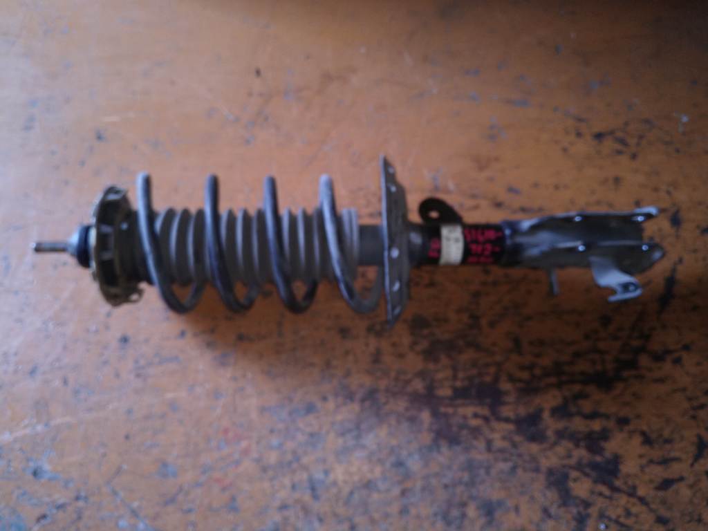 стойка Honda Fit