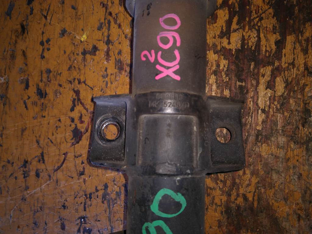 стойка Volvo XC90