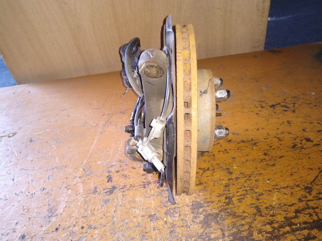 ступица Subaru Impreza