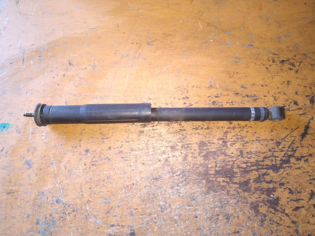 амортизатор Toyota Vitz