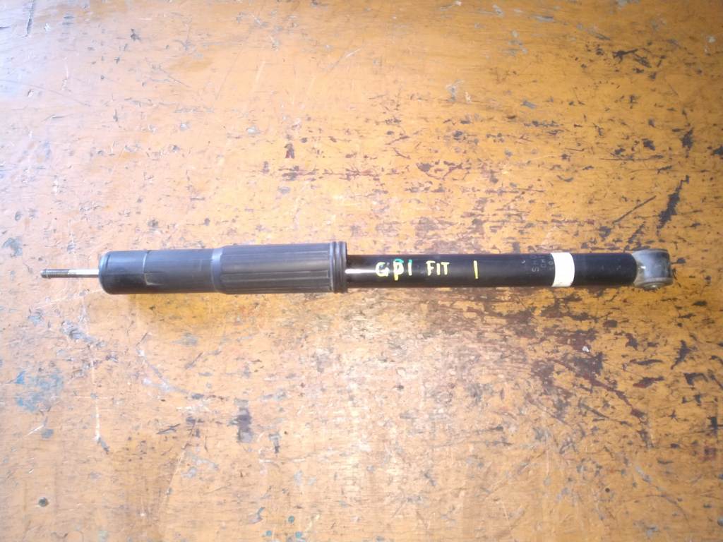 амортизатор Honda Fit