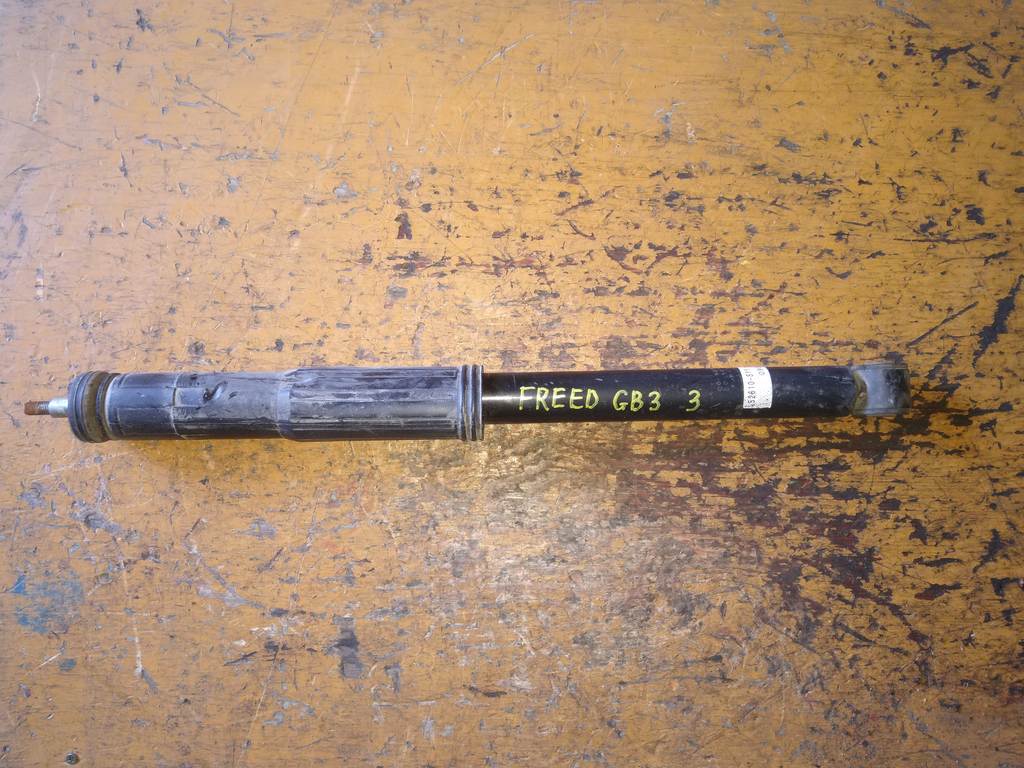 амортизатор Honda Freed Spike