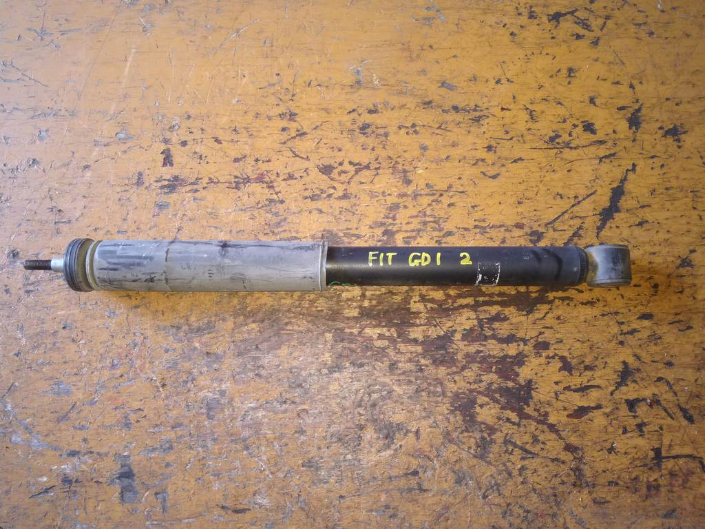 амортизатор Honda Fit