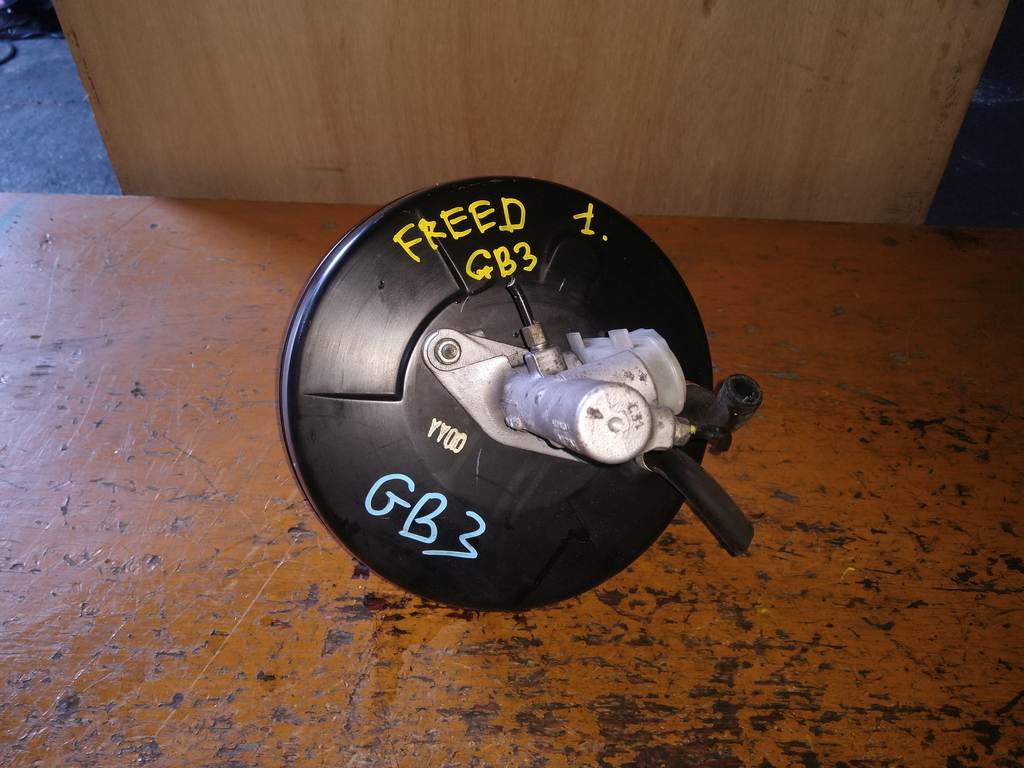 главный тормозной Honda Freed Spike