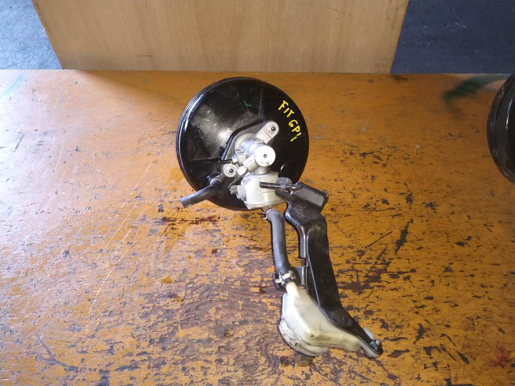 главный тормозной Honda Fit