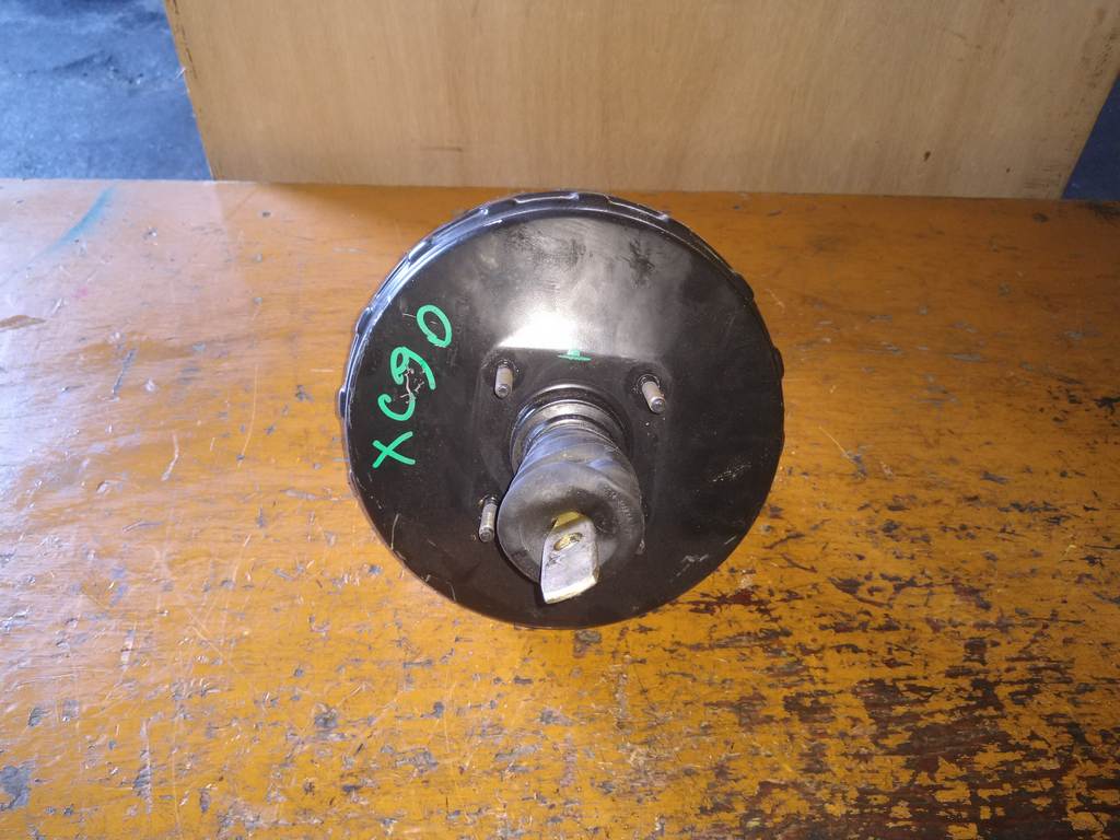 вакуумный усилитель тормозов Volvo XC90