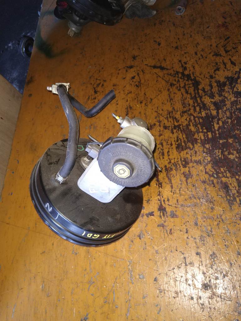 главный тормозной Honda Fit